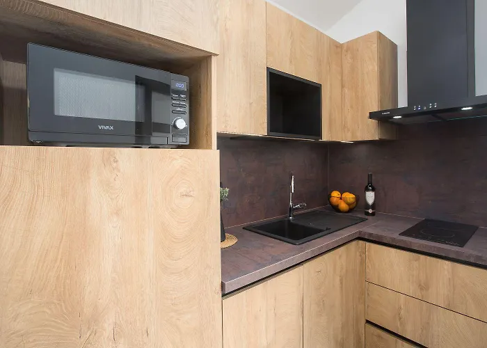 Apartament Traumhaftes Mit Meerblick Und Privatem Balkon - Nur 250 Meter Zum Poreč