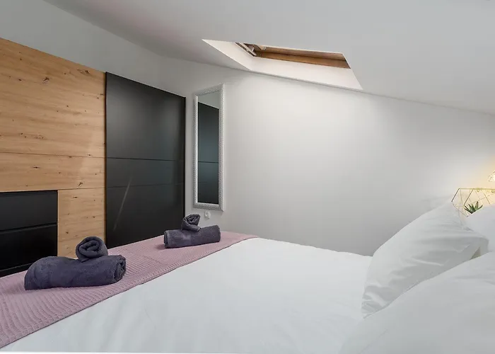 Traumhaftes Mit Meerblick Und Privatem Balkon - Nur 250 Meter Zum Lägenhet *